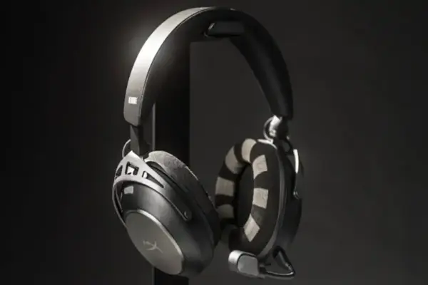 CES ra mắt tai nghe gaming mang thương hiệu HyperX có thể điều khiển bằng não bộ